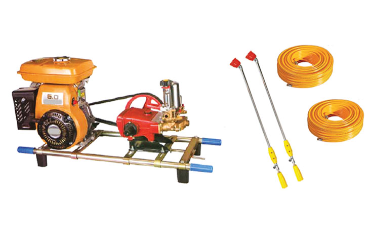 Pulvérisateur sur Chassis